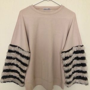 Zara oversized striped faux fur sleeve sweater